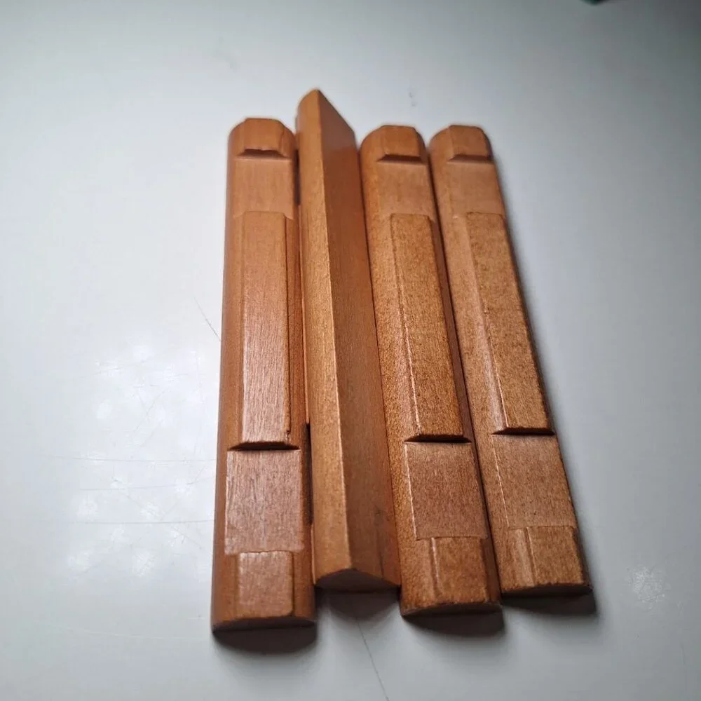 Lincoln Logs Flat Side Wood Triple Notch 4.5 Inch Long 4 Pieces Replacement Buil